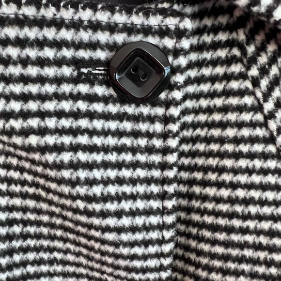 Vintage Houndstooth Button down Jacket with Shoulder Pads, Size 1XL - Picture 2 of 6